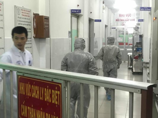 Khu vực cách ly hai bệnh nhân người Trung Quốc tại bệnh viện Chợ Rẫy.